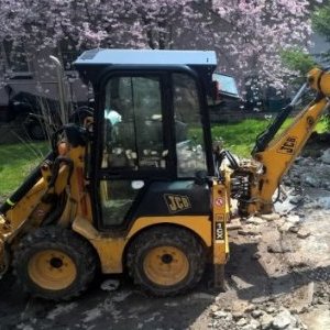 foto JCB 1CX doky 4lyzki widly 3t mini koparko-ladowarka